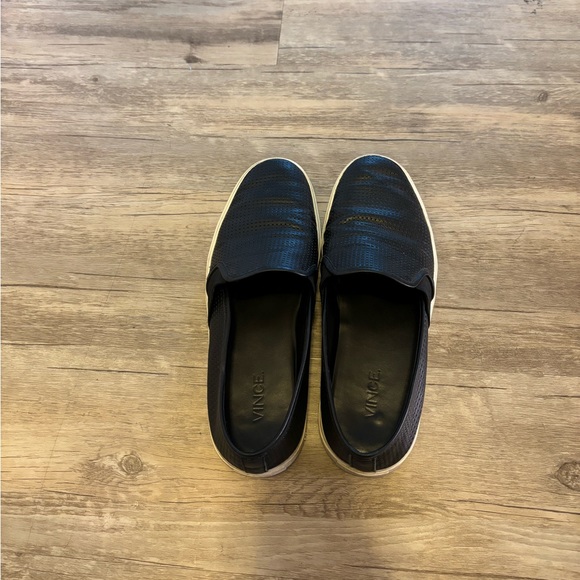 Vince Blair Perforated Leather Sneaker - Picture 4 of 7